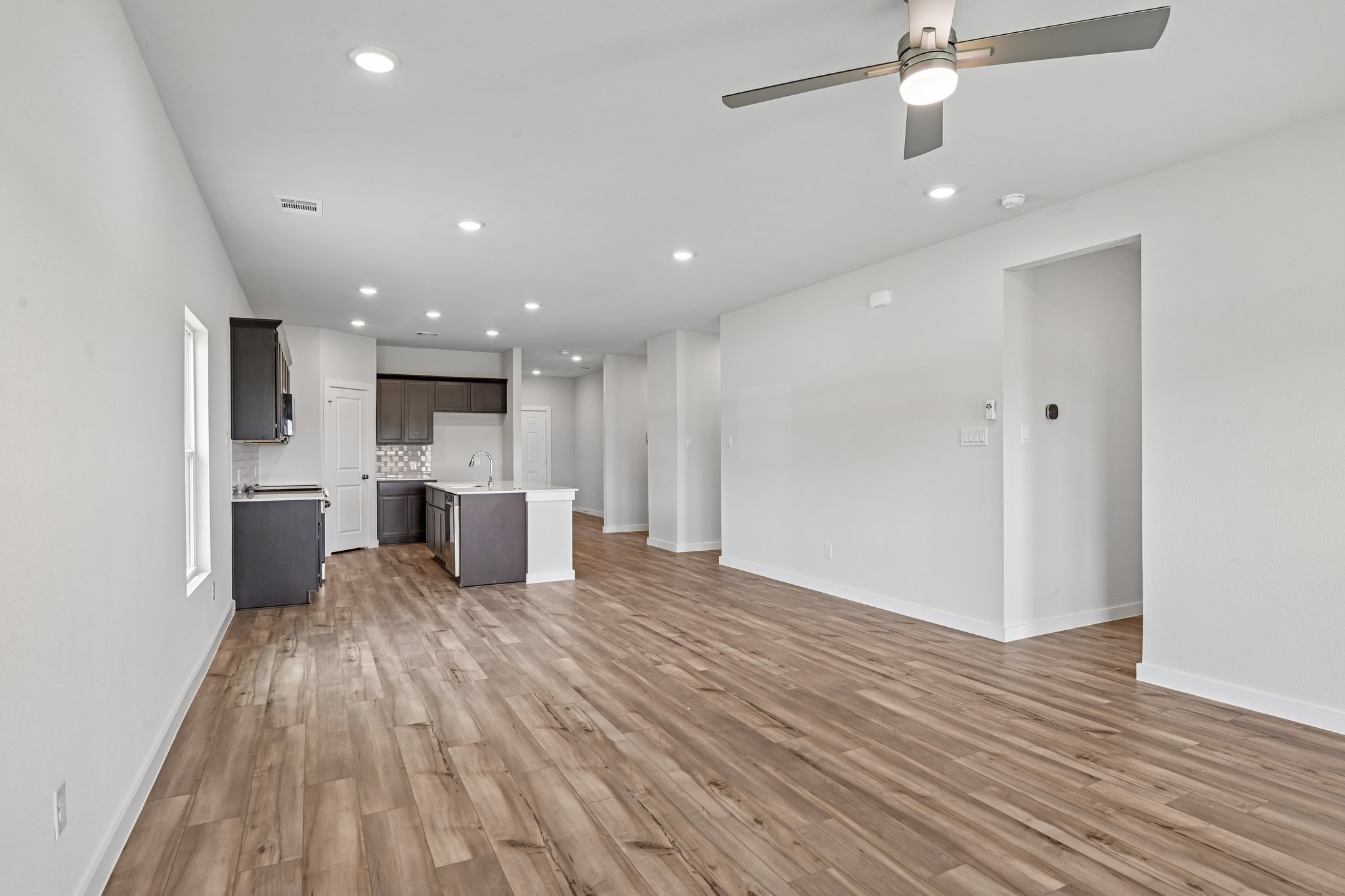 A large empty room.