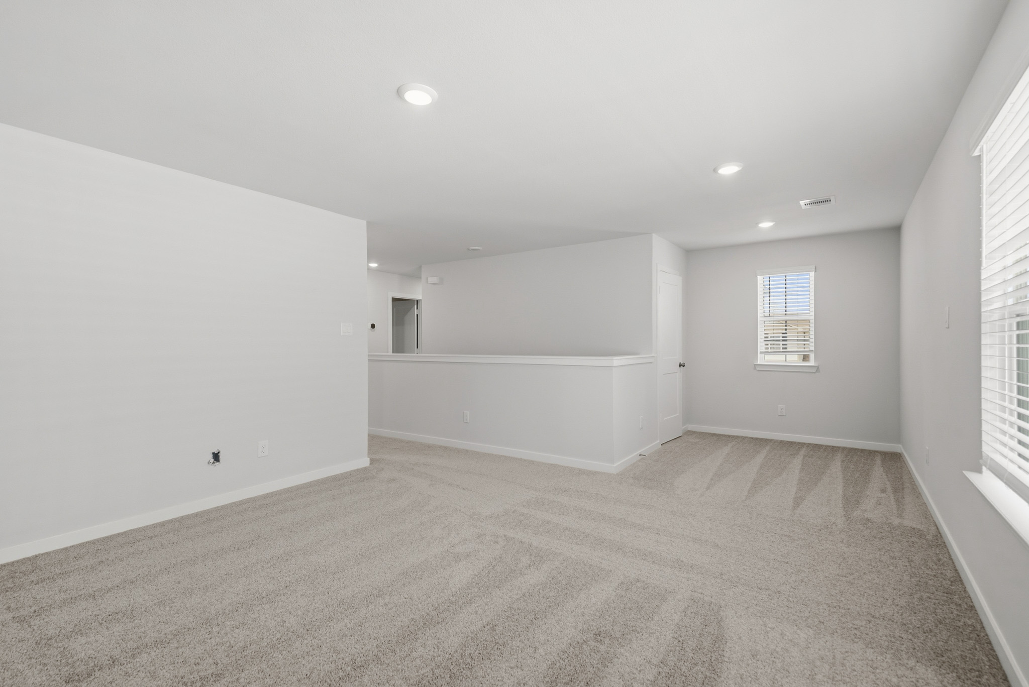A large empty room.
