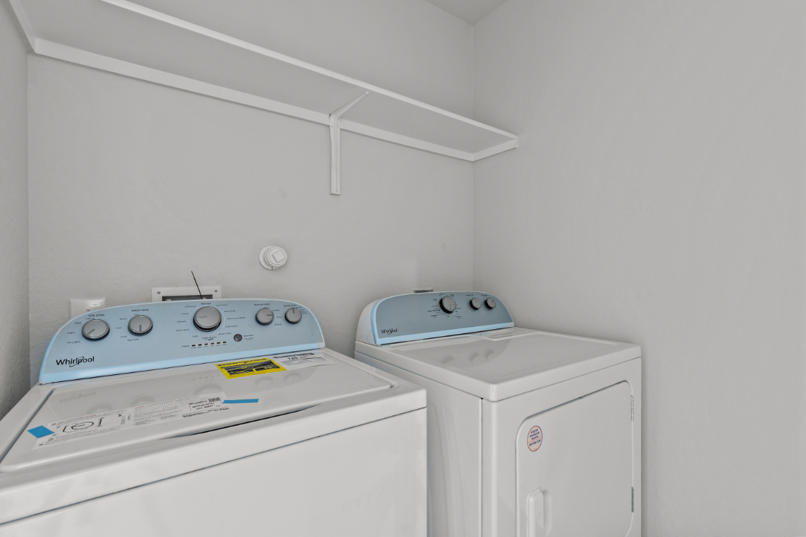 A white washing machine.